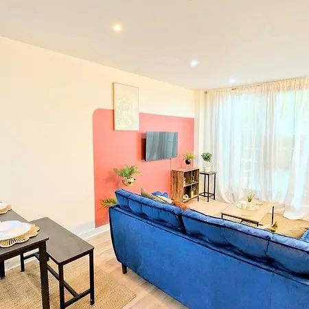 Apartment Stylish Bristol Harbourside Apartment *