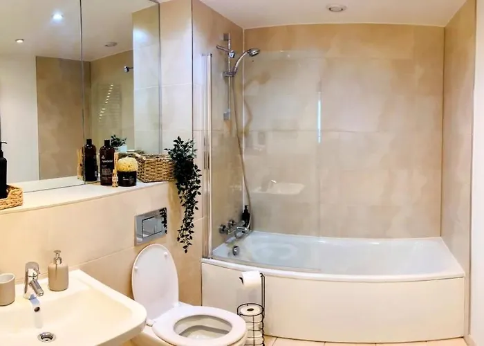 Апартаменты Stylish Harbourside